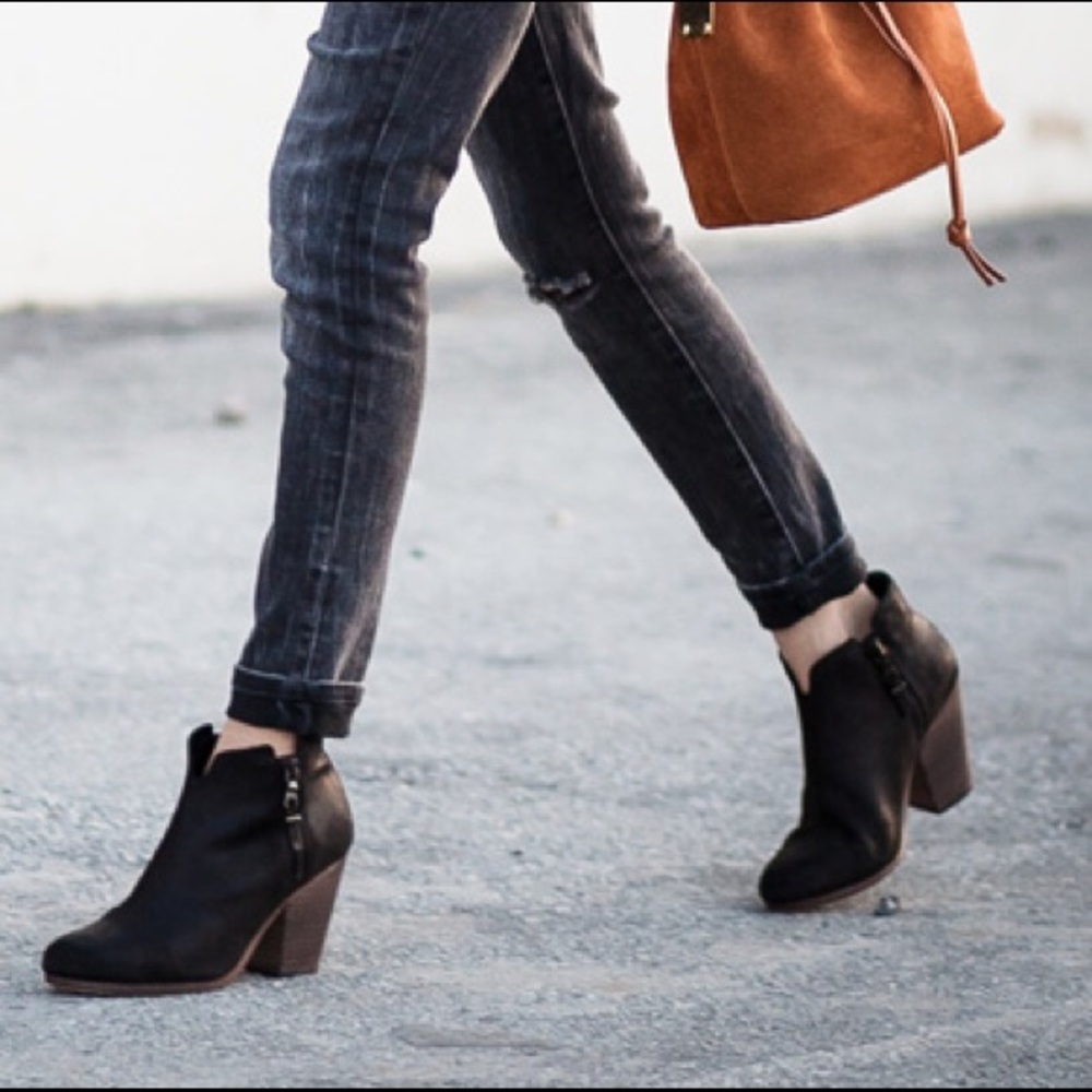 Rag and bone Margot crackle bootie ankle zipper